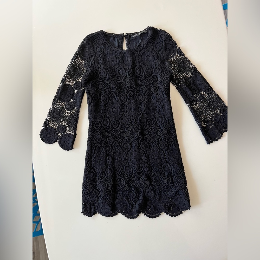 ZARA basics Women little black dress Crochet size Small